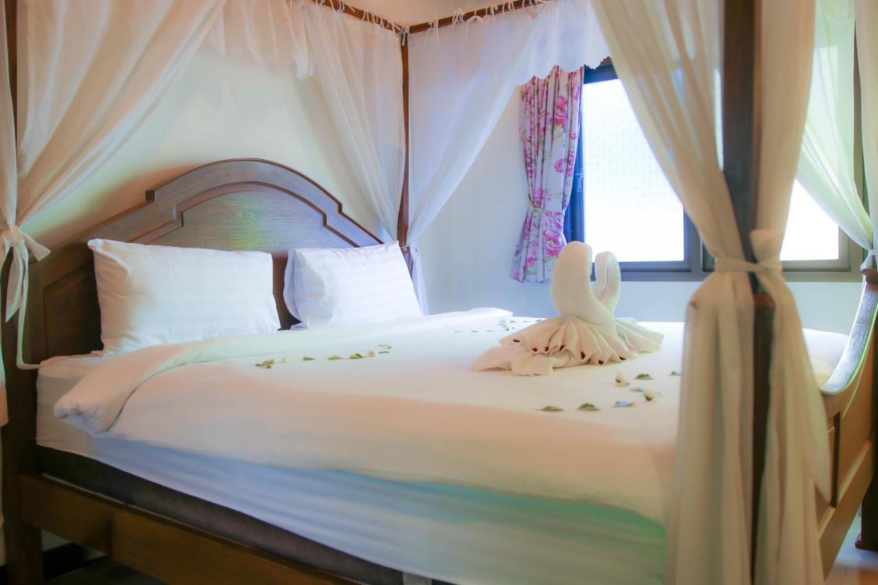 Namphung Phuket Boutique Resort Rawai Kültér fotó