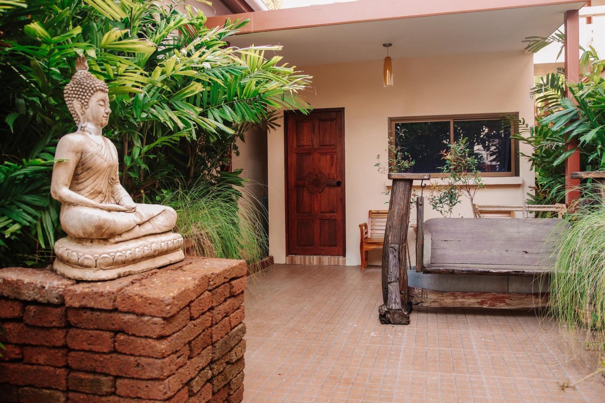 Namphung Phuket Boutique Resort Rawai Kültér fotó