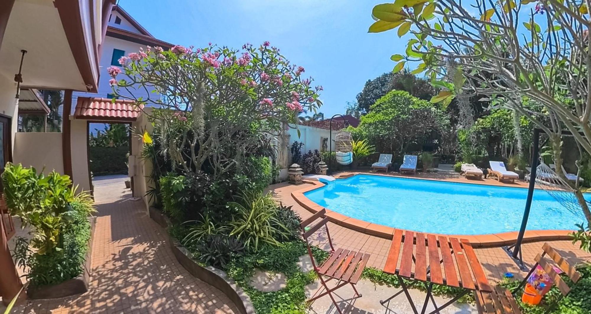 Namphung Phuket Boutique Resort Rawai Kültér fotó