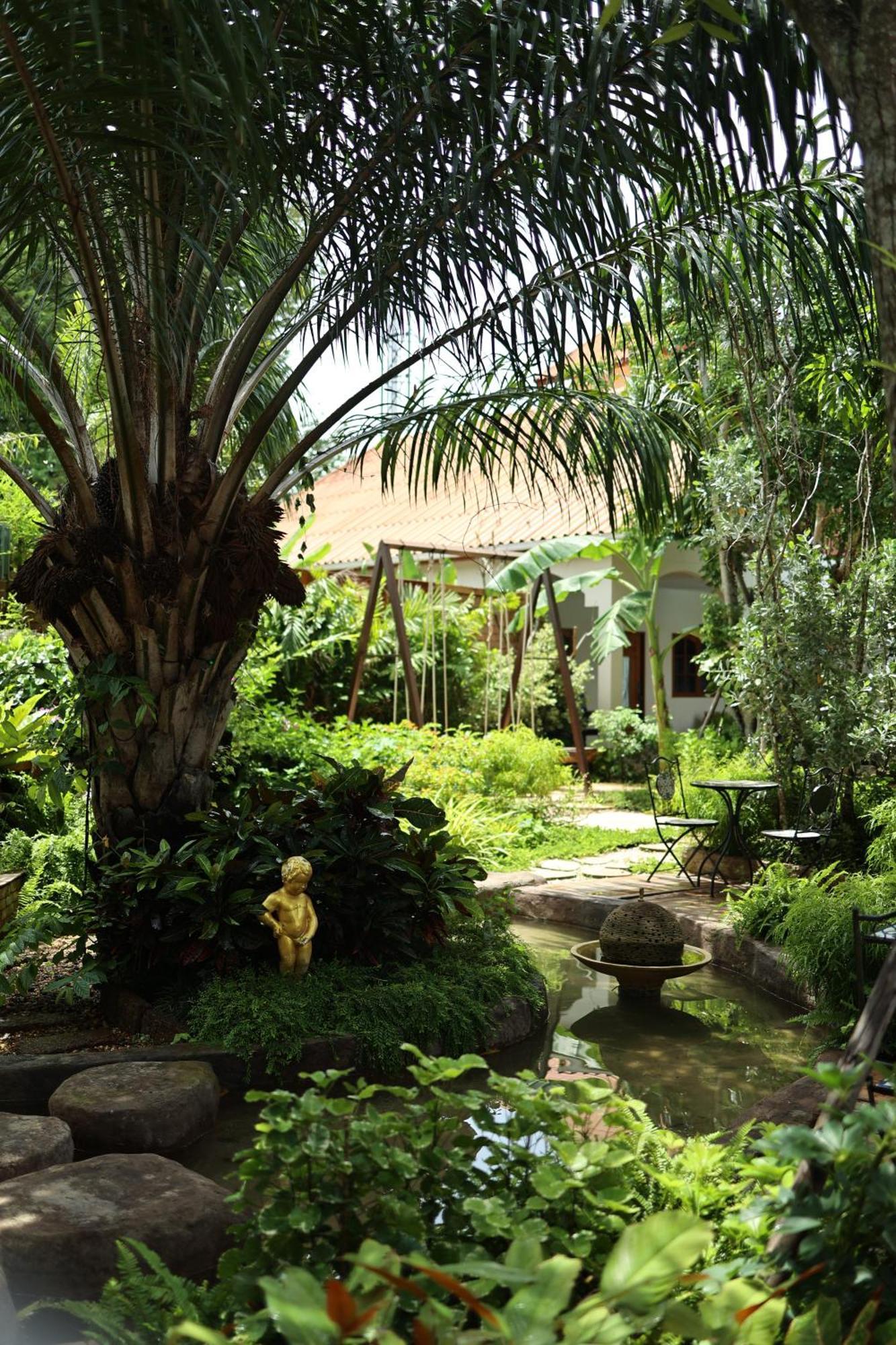 Namphung Phuket Boutique Resort Rawai Kültér fotó