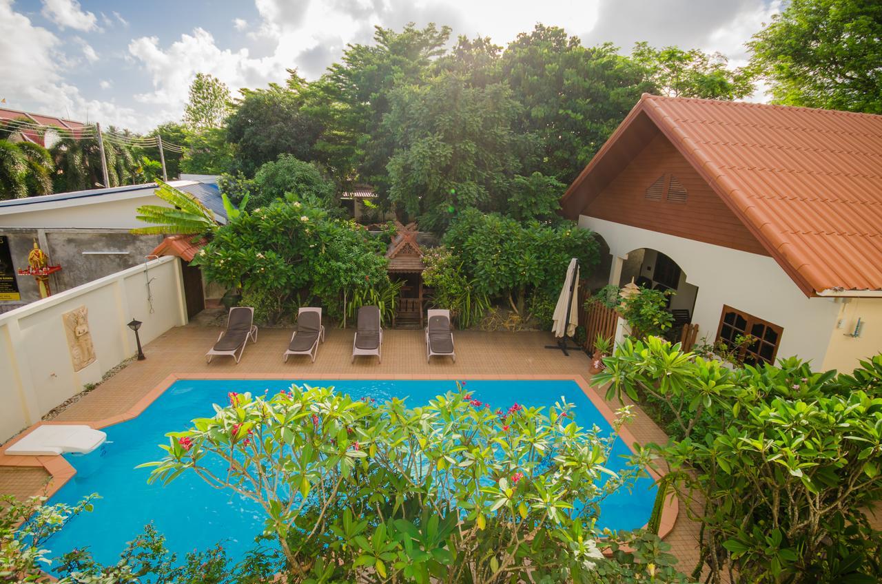 Namphung Phuket Boutique Resort Rawai Kültér fotó