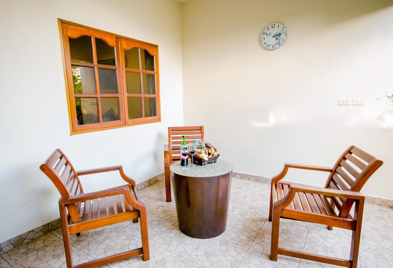 Namphung Phuket Boutique Resort Rawai Kültér fotó