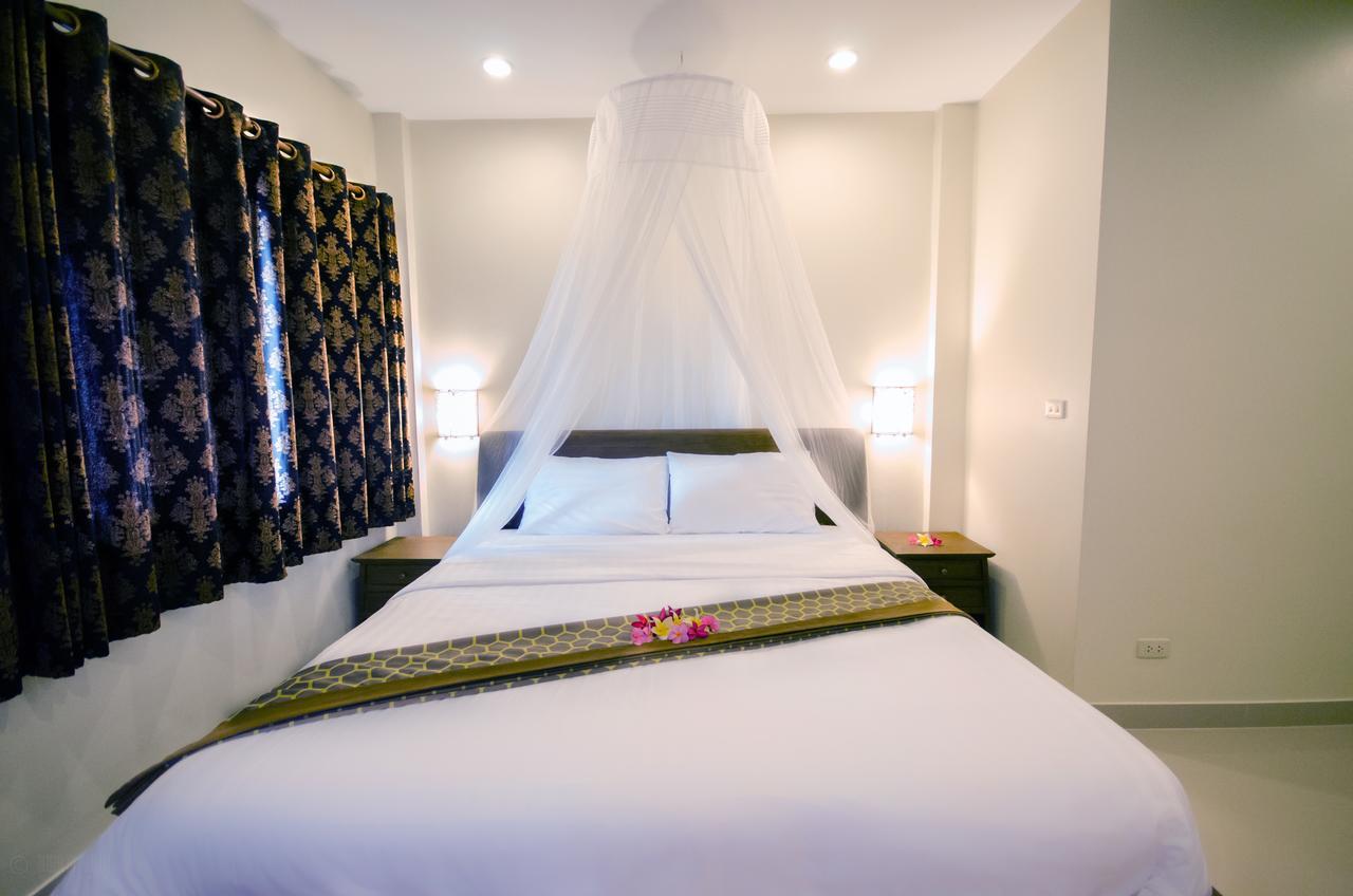 Namphung Phuket Boutique Resort Rawai Kültér fotó
